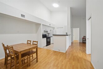 11133 SW 8th St in Pembroke Pines, FL - Building Photo - Building Photo