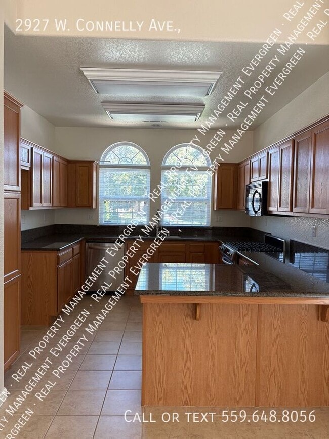 property at 2927 W Connelly Ave