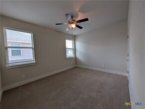 737 Milestone Pk in New Braunfels, TX - Building Photo - Building Photo