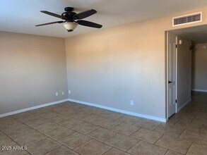 3753 E Charter Oak Rd in Phoenix, AZ - Building Photo - Building Photo