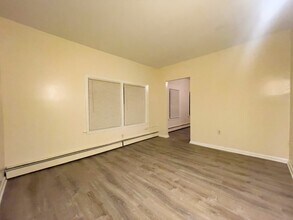 160 Quinnipiac Ave, Unit 2 in New Haven, CT - Building Photo - Building Photo