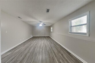 1109 Gate Post Ln in Lawrenceville, GA - Building Photo - Building Photo