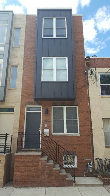 2006 Titan St in Philadelphia, PA - Building Photo