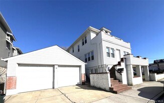 58 Illinois Ave in Long Beach, NY - Building Photo