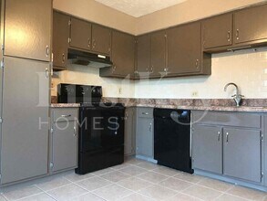 4447 Caledonia Way in Indianapolis, IN - Building Photo - Building Photo