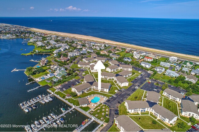 property at 6 Wharfside Dr