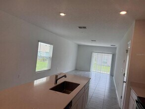 2110 Aquifer Ln in Davenport, FL - Building Photo - Building Photo
