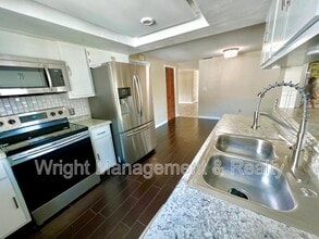 4625 Madison St in New Port Richey, FL - Building Photo - Building Photo