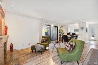 41 Cypress Pl in Sausalito, CA - Foto de edificio - Building Photo