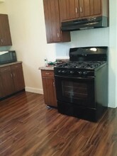 117 Prospect St, Unit 1 in Waltham, MA - Foto de edificio - Building Photo