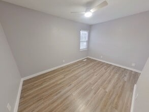 4321 E Bayley St in Wichita, KS - Building Photo - Building Photo