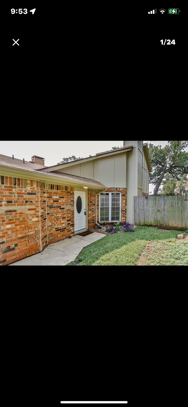 property at 116 Main Pl