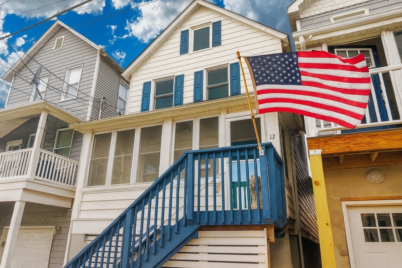 17 Church St in Sea Bright, NJ - Foto de edificio