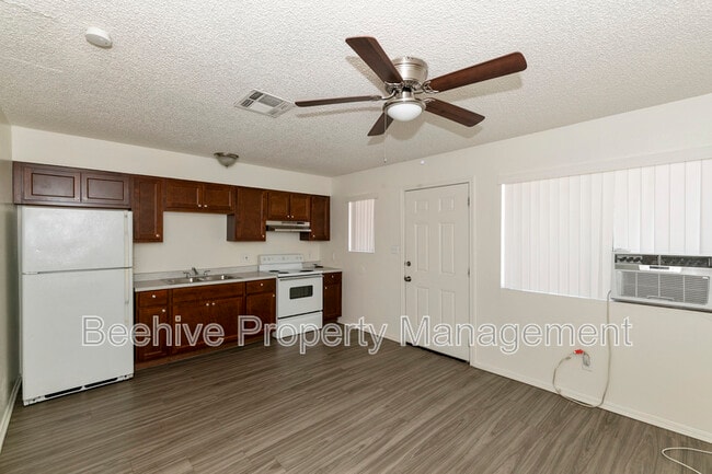 property at 1502 E Adams St