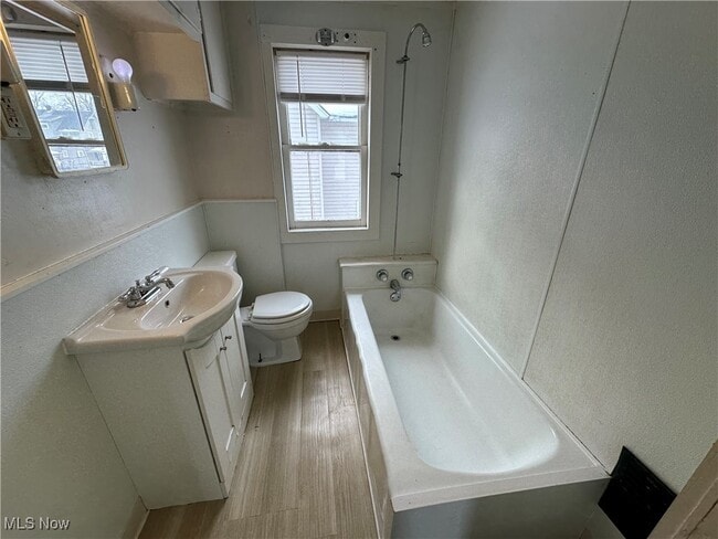 property at 288 Dickey Ave NW