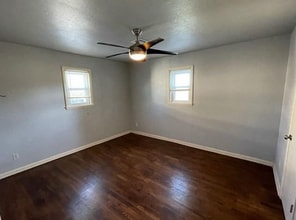 213 E Wells Blvd in Sapulpa, OK - Building Photo - Building Photo