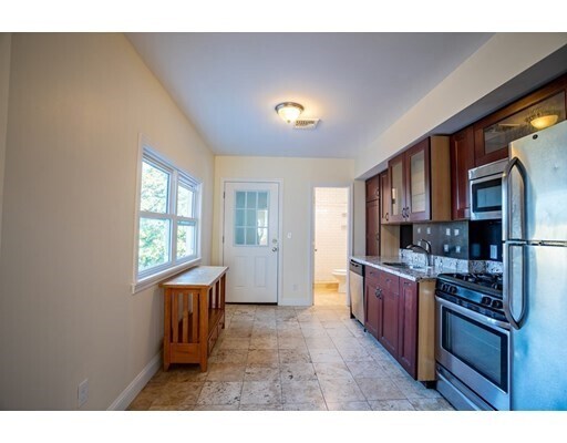 32 Parker St in Boston, MA - Building Photo - Building Photo