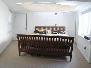 23 Stanhope St, Unit 5A in Boston, MA - Building Photo - Building Photo