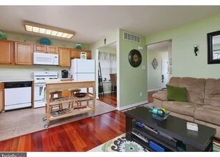 32 Grandview Ave in Pitman, NJ - Building Photo - Building Photo