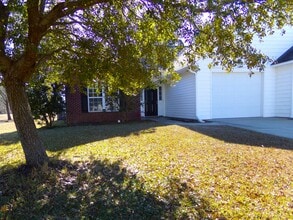 423 Nordhoff St in New Bern, NC - Building Photo - Building Photo