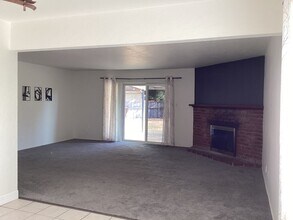 4648 N 6th St in Fresno, CA - Building Photo - Building Photo