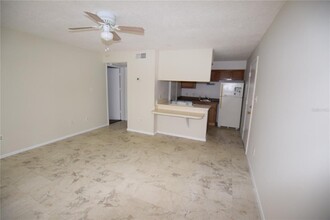 4609 Cason Cove Dr in Orlando, FL - Building Photo - Building Photo