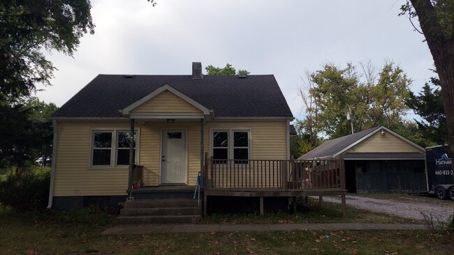 property at 18981 MO-22
