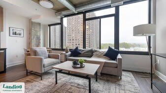 5201 Leesburg Pike in Baileys Crossroads, VA - Building Photo