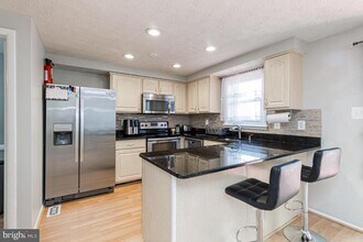 11260 Westport Dr in Bowie, MD - Building Photo - Building Photo