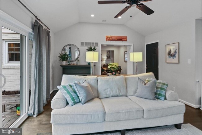 10 Boulder Brook Dr in Wilmington, DE - Building Photo - Building Photo