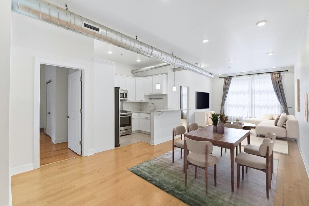 251 Newark Ave in Jersey City, NJ - Building Photo