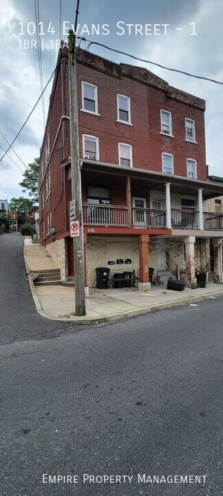 1014 Evans St in Bethlehem, PA - Foto de edificio