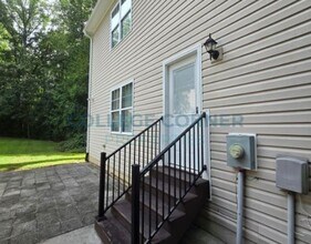 1048 Ranch Dr in Winston-Salem, NC - Building Photo - Building Photo
