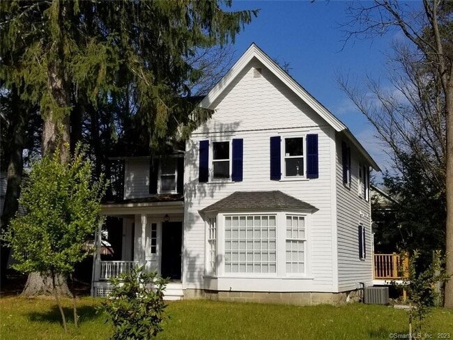 property at 10 Library St