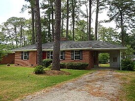 2804 Winstead Rd in Rocky Mount, NC - Building Photo