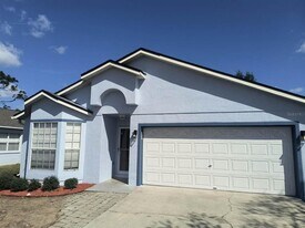 13875 Glasser Ave in Orlando, FL - Building Photo