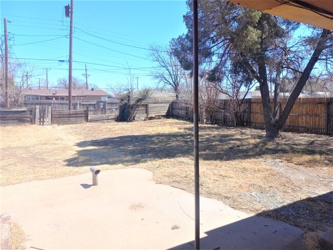 6103 Avenue Q in Lubbock, TX - Foto de edificio - Building Photo