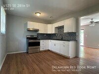 4525 SE 28th St photo'