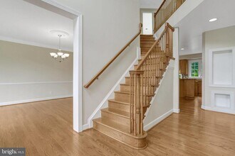 3803 Bell Manor Ct in Falls Church, VA - Building Photo - Building Photo