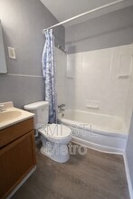 705 Beardsley Ct in Ferguson, MO - Building Photo - Building Photo