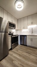 10834 Big Bend Rd, Unit 2 in Kirkwood, MO - Building Photo - Building Photo
