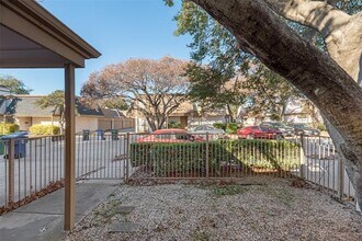 1813 Place One Ln in Garland, TX - Building Photo - Building Photo