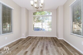 2303 E Aire Libre Ave in Phoenix, AZ - Building Photo - Building Photo