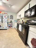 41 Walnut St, Unit 5 in Waltham, MA - Building Photo