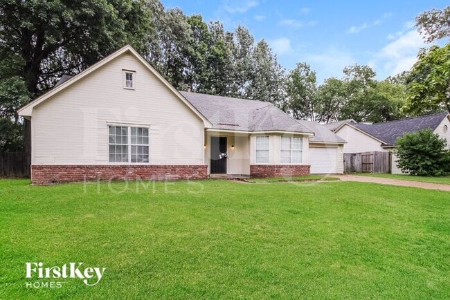 6894 Rockbrook Dr in Memphis, TN - Building Photo - Building Photo