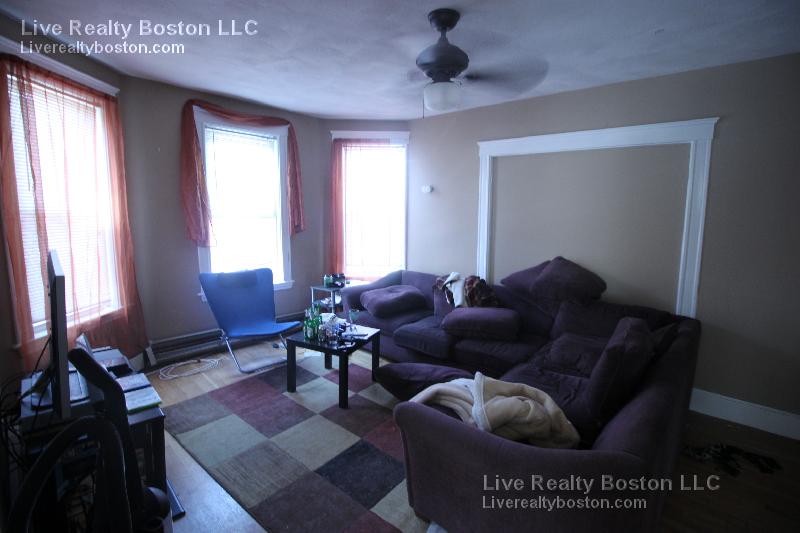 502 Washington St in Boston, MA - Building Photo