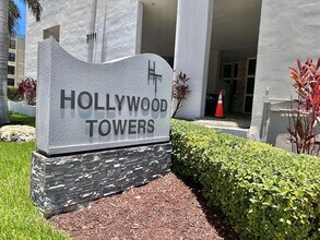 3111 N Ocean Dr in Hollywood, FL - Building Photo - Building Photo
