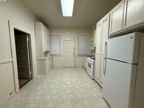 1173 Park Ave E in Alameda, CA - Building Photo - Building Photo