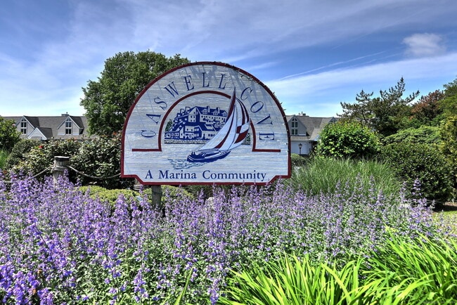 property at 1128 Windward Rd
