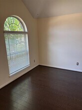 1421 Morning View Rd in Andice, TX - Building Photo - Building Photo